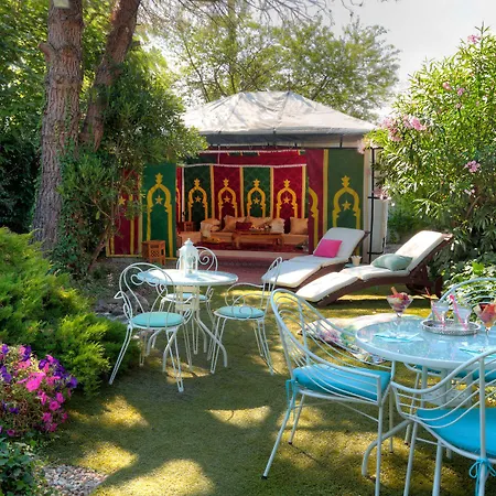 La Des Sens 3* Lattes