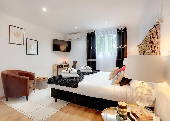 La Des Sens 3* Lattes